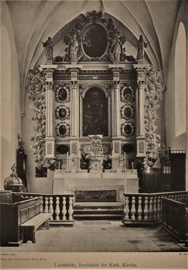 Jasna Lichtenfeld Ołtarz Główny Kościół Rzymskokatolicki pw. św. Trójcy Przenajświętszej